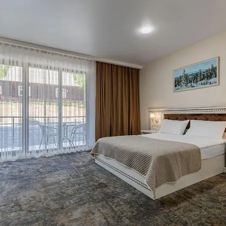Elena Hotel *