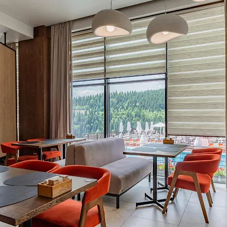 Hotel Elena *